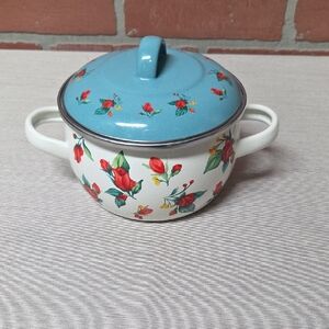Pioneer Women Floral Enamel Soup Pot with Lid